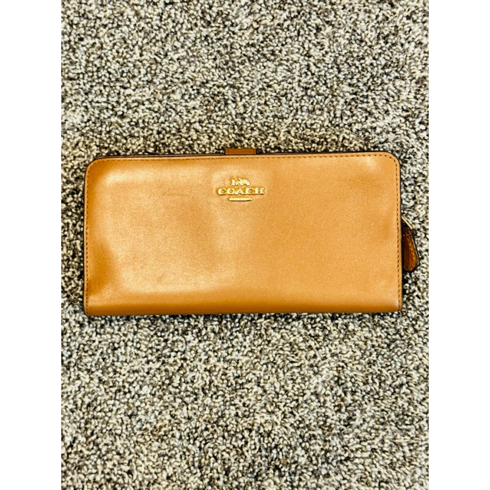 Coach Tan Leather Zip-Around Wallet Clutch Organizer